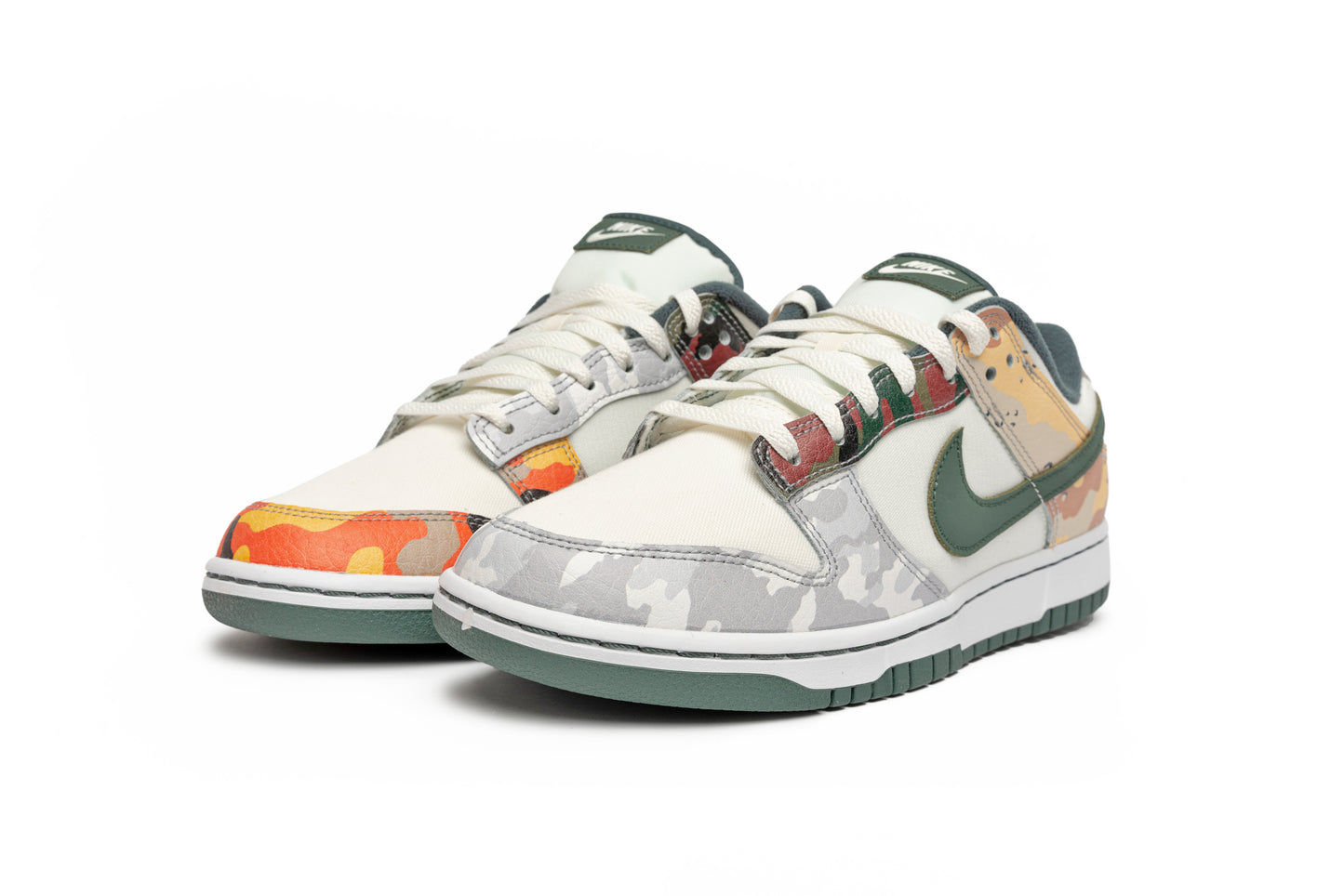 Dunk Low SE "Sail Multi-Camo"