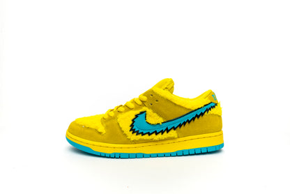 Nike SB Dunk Low Grateful Dead Bears Yellow