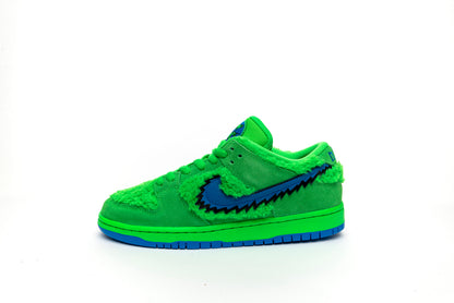Nike SB Dunk Low Grateful Dead Bears Green