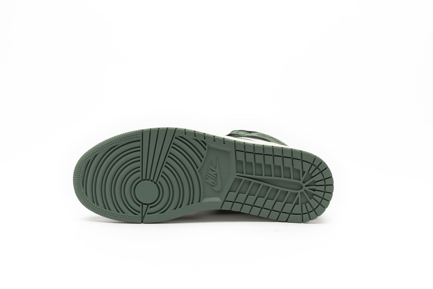 Air Jordan 1 Retro High " Clay Green "