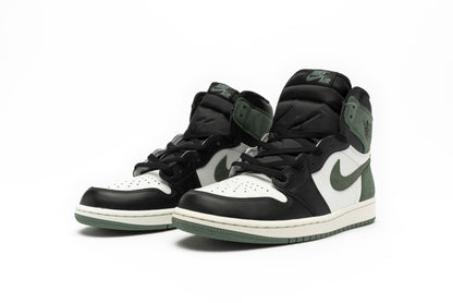 Air Jordan 1 Retro High " Clay Green "