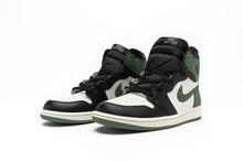 Load image into Gallery viewer, Air Jordan 1 Retro High &quot; Clay Green &quot;
