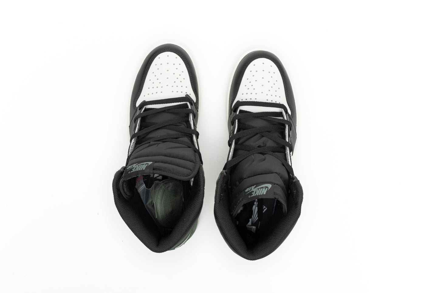 Air Jordan 1 Retro High " Clay Green "