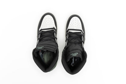 Air Jordan 1 Retro High " Clay Green "