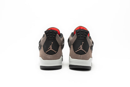 Air Jordan 4 "Taupe Haze"