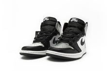 Load image into Gallery viewer, Air Jordan 1 Retro High OG &quot;Silver Toe&quot; [W]
