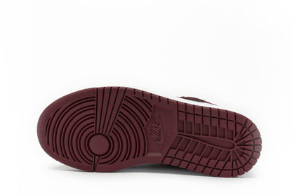 Air Jordan 1 Low SE " Dark Beetroot " (W)