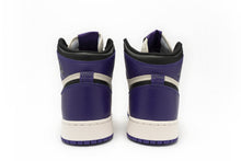 Load image into Gallery viewer, Air Jordan 1 Retro High OG &quot;Court Purple&quot; [GS]
