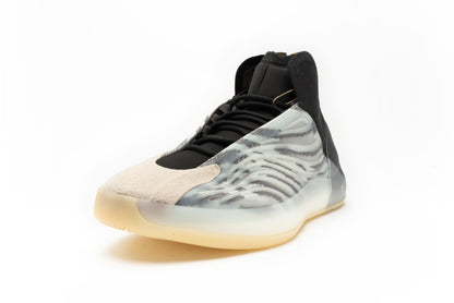 Yeezy BSKTBL "Quantum "