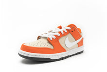 Load image into Gallery viewer, Nike SB Dunk Low &quot;Orange Box&quot;
