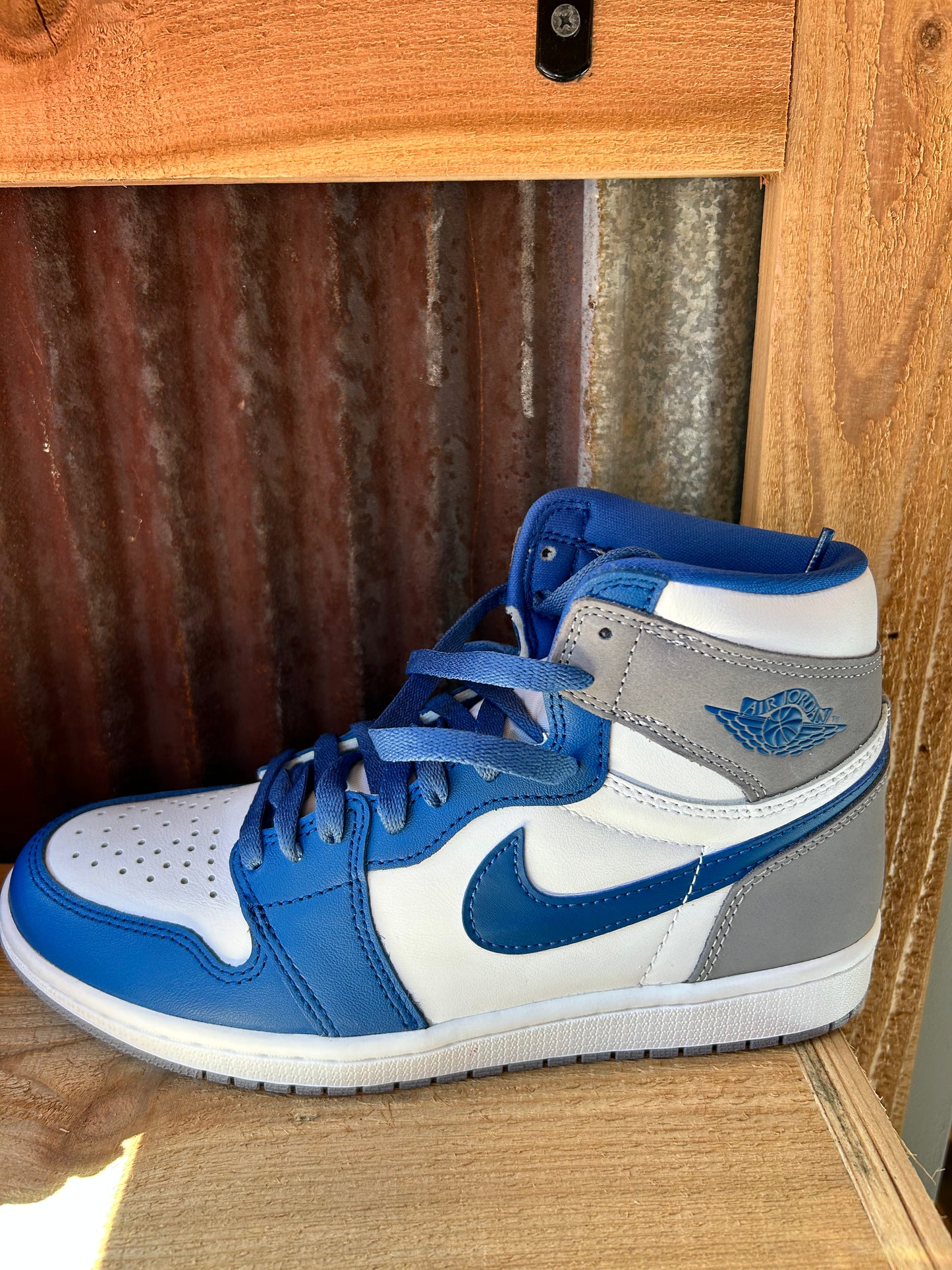 Jordan 1 Retro High OG ‘True Blue’
