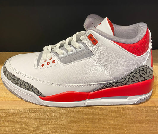 Jordan 3 Retro “Fire Red” 2022