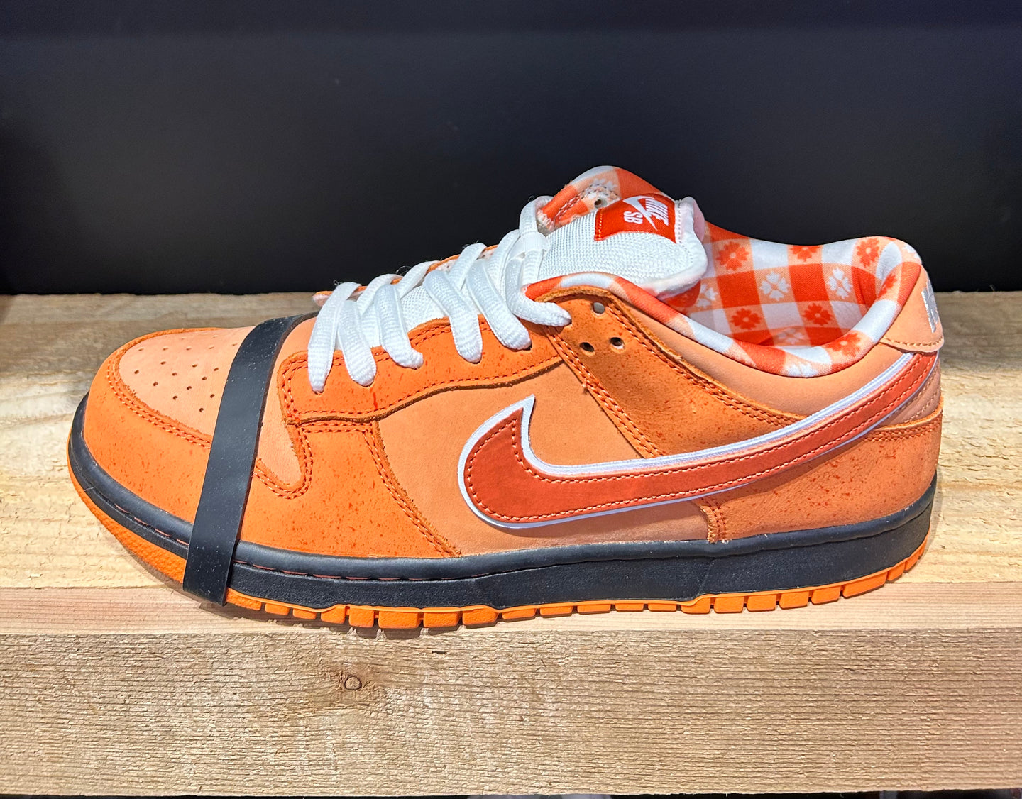 dunk orange lobster