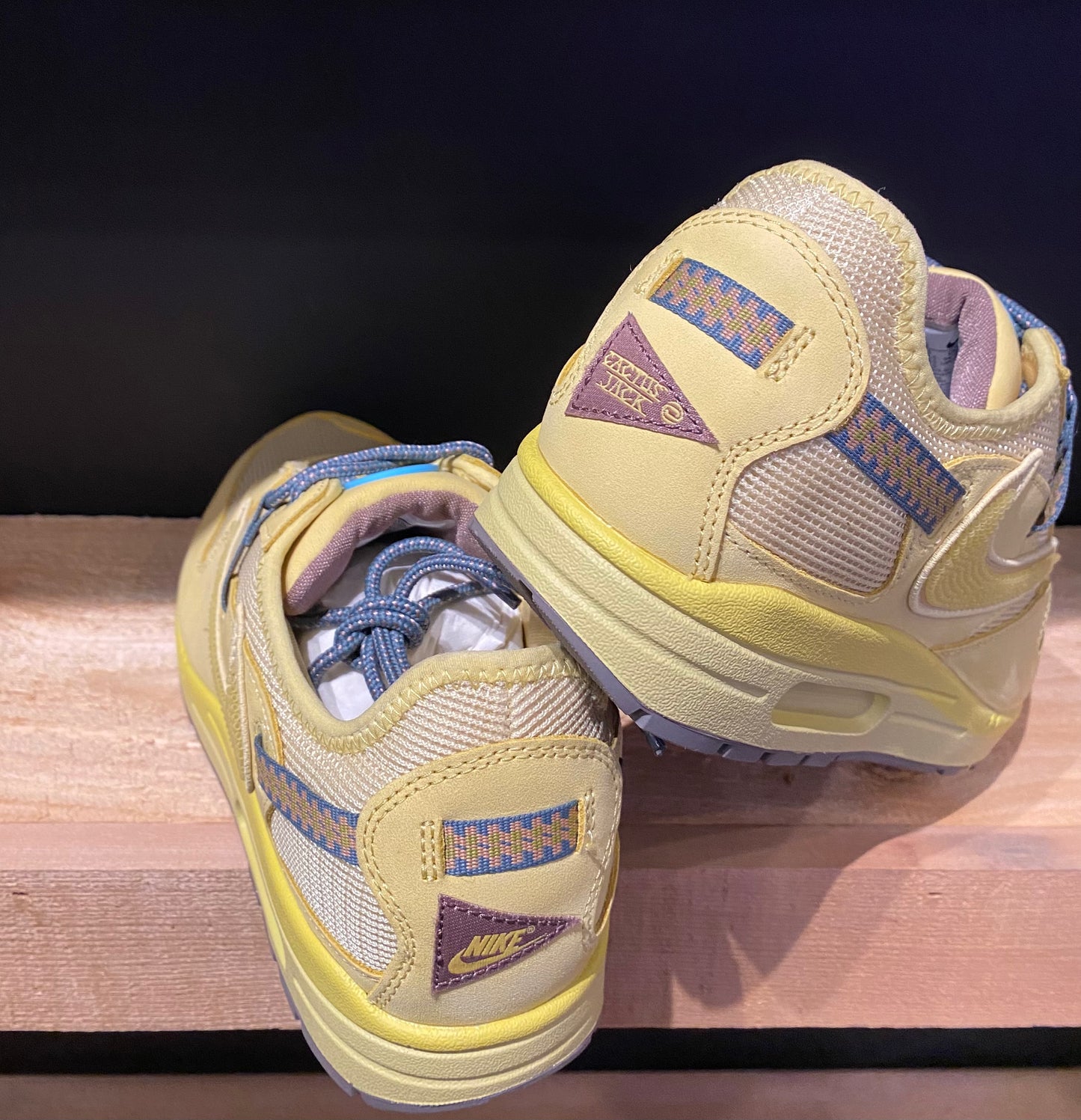Cactus Jack Air Max 1 “Saturn Gold”